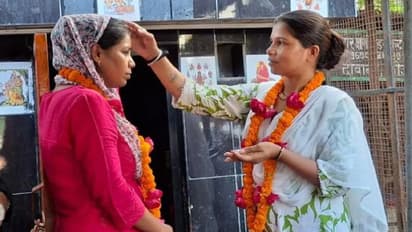 UP badaun lesbian marriage two married women shiv temple husband cheated love story