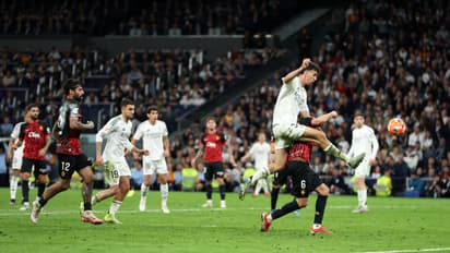 ഇഞ്ചുറിടൈമില് ഗോള്, മയോര്ക്കയെ റയല് മാഡ്രിഡ് നാടകീയമായി തോല്പിച്ചു; കിരീടത്തിനായി ബാഴ്സലോണ കാത്തിരിക്കണം