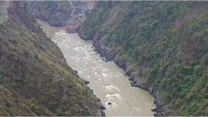 സിന്ധു നദീജല കരാർ; വ്യവസ്ഥകളിൽ ചർച്ചയാവാം, ഇന്ത്യയുടെ എതിർപ്പും പറയാം; നിലപാട് മാറ്റി പാകിസ്ഥാൻ 