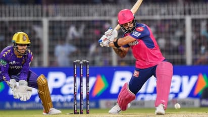 Rajasthan Royals IPL 2026: সঞ্জু নেই, রিয়ান পরাগের হাতে রাজস্থান! কেমন হল নতুন রয়্যালস ব্রিগেড?