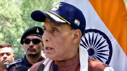 শ্রীনগরে রাজনাথ সিং-এর হুঙ্কার: 'ওরা ধর্ম দেখে মেরেছে, আমরাও....'