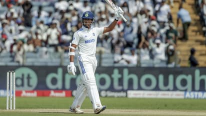 Yashasvi Jaiswal : ఈ యువకెరటం సెహ్వాగ్, ద్రవిడ్ రికార్డును బద్దగొడతాడా?