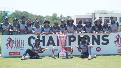 ആവേശപ്പോരില്‍ എമറാള്‍ഡിനെ വീഴ്ത്തി, കെസിഎ പിങ്ക്  ടി20 കിരീടം പേൾസിന്; നജ്‌ല സിഎംസി ടൂര്‍ണമെന്‍റിലെ താരം 