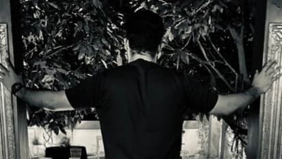 అమ్మ చేతిలో చావు దెబ్బలు తిన్న హీరో ఎవరో తెలుసా? ఇప్పుడు ఏకంగా పాన్‌ ఇండియా స్టార్‌ 