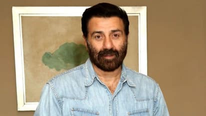 అమితాబ్‌, సన్నీ డియోల్‌,  అనుష్క, విద్యా బాలన్‌.. సిగరెట్‌కి దూరంగా ఉన్న బాలీవుడ్‌ స్టార్స్ వీరే