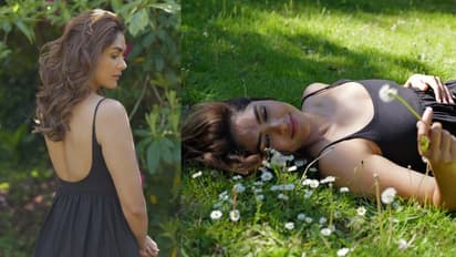 పార్క్ లో పరవశించిపోతున్న విజయ్‌ దేవరకొండ హీరోయిన్‌, ఆఫర్ల కోసమేనా ఇంత రచ్చ 