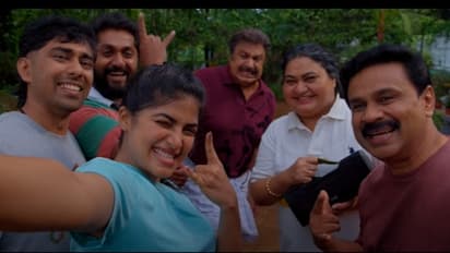 റാണി മേരി റാണി..; ഉദിത് നാരായണന്റെ പാട്ടിൽ അടിച്ച് പൊളിച്ച് പ്രിൻസ് ആൻഡ് ഫാമിലി