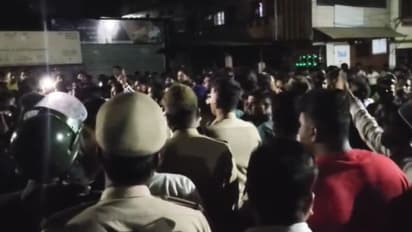 ಮುಸ್ಲಿಂ ಧರ್ಮಗ್ರಂಥ ಕುರಾನ್ ಬಗ್ಗೆ ಬ್ಯಾಡ್ ಕಾಮೆಂಟ್; ಠಾಣೆಗೆ ಮುತ್ತಿಗೆ ಹಾಕಿ ಸಮುದಾಯ ಆಕ್ರೋಶ! 