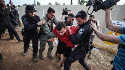 പട്ടിണിയിൽ വലഞ്ഞ് ജനങ്ങൾ, കരയാക്രമണവും; ഗാസയിലേക്ക് പരിമിതമായ അളവിൽ ഭക്ഷണം എത്തിക്കുമെന്ന് നെതന്യാഹു