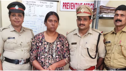 നാട്ടുകാർ പരാതിപ്പെട്ടു, സ്വന്തം വീട്ടിൽ നിന്നും ധർമ്മടം സ്വദേശി സ്വീറ്റിയെ പിടികൂടിയത് 36 കുപ്പി മദ്യവുമായി!