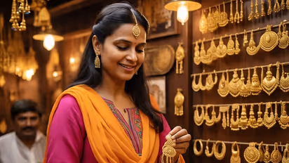 ಕೊನೆಗೂ ಬಂಗಾರ ಪ್ರಿಯರ ಕನಸು ನನಸು; ಇಂದು ಚಿನ್ನದ ಬೆಲೆ 4,900 ರೂ ಇಳಿಕೆ