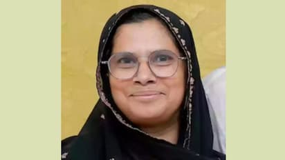 കുളിമുറിയിൽ വീണ് പരിക്കേറ്റ മലയാളി സ്‌കൂള്‍ ജീവനക്കാരി സൗദിയിൽ മരിച്ചു