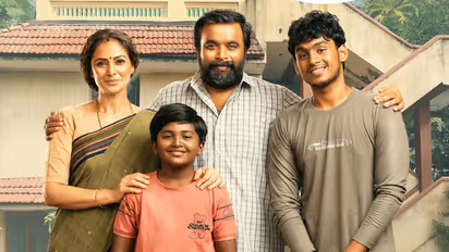 ട്രാക്കർമാർ പറയുന്നത് ശരിയോ? റിലീസിന്‍റെ 23-ാം ദിവസം ആദ്യമായി കളക്ഷൻ പുറത്തുവിട്ട് 'ടൂറിസ്റ്റ് ഫാമിലി' ടീം