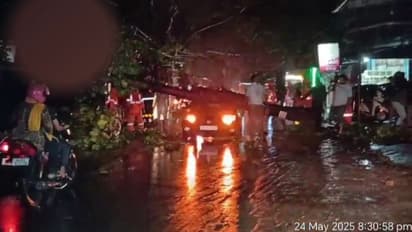 സംസ്ഥാനത്ത് കനത്ത മഴ തുടരുന്നു, ജില്ലകളിൽ റെഡ് - ഓറഞ്ച് അലർട്ട്; രാത്രി പെയ്ത മഴയിൽ പലയിടത്തും നാശനഷ്ടം