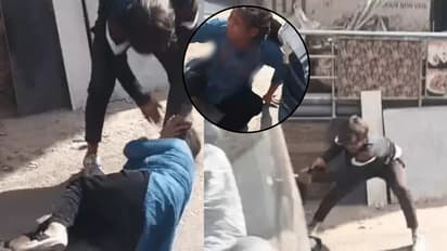 ajmer girl thrashed by e rickshaw driver 200 rupay dispute police chowki