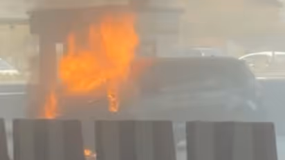 ദുബൈ അന്താരാഷ്ട്ര വിമാനത്താവളത്തിൽ പാർക്ക് ചെയ്ത കാറിന് തീപിടിച്ചു