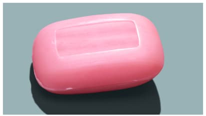 ഈ വസ്തുക്കൾ സോപ്പ് ഉപയോഗിച്ച് കഴുകാൻ പാടില്ല; കാരണം ഇതാണ് 