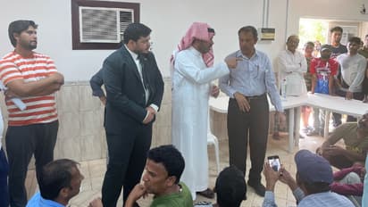 എട്ട് മാസമായി ജോലിയും ശമ്പളവുമില്ല, നാട്ടിൽ പോവാനാകാതെ മലയാളികളടക്കം 270 തൊഴിലാളികൾ ദുരിതത്തിൽ