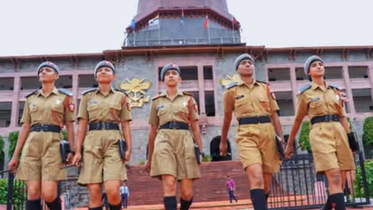 ഇനി പെൺപോരാളികളും; പാസ് ഔട്ടിനൊരുങ്ങി എൻഡിഎ വനിതാ കേഡറ്റുകളുടെ ആദ്യസംഘം