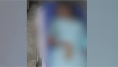 ശക്തമായ മഴയിലും കാറ്റിലും പെൺകുട്ടി രക്ഷ തേടിയ തട്ടുകട അപകടമായി, കട മറിഞ്ഞുണ്ടായ അപകടത്തിൽ ജീവൻ നഷ്ടം