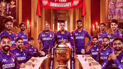 കീരീടനേട്ടത്തിന്റെ വാര്ഷികം ആഘോഷിച്ച് കൊല്ക്കത്ത, പോസ്റ്ററില് ശ്രേയസിന് ഇടമില്ല, നാണക്കേടെന്ന് ആരാധകര്