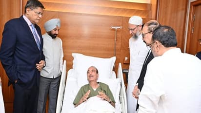 ഇന്ത്യൻ പ്രതിനിധി സംഘത്തിനൊപ്പമെത്തിയ ഗുലാം നബി ആസാദിനെ കുവൈത്തിലെ ആശുപത്രിയിൽ പ്രവേശിപ്പിച്ചു