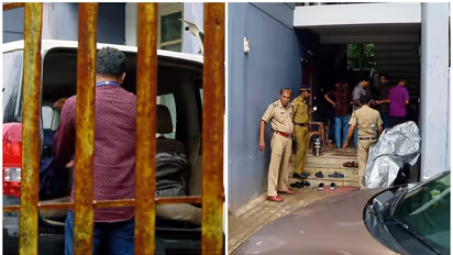 നാളെ വിരമിക്കാനിരിക്കെ കോർപ്പറേഷൻ സൂപ്രണ്ടിംഗ് എൻജിനീയറുടെ വീട്ടിൽ വിജിലൻസ് സംഘം, റെയ്ഡ് പുരോഗമിക്കുന്നു  