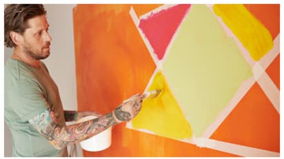 കിടപ്പ് മുറിക്ക് ഈ 3 നിറങ്ങൾ ഒരിക്കലും കൊടുക്കരുത്; കാര്യം ഇതാണ് 