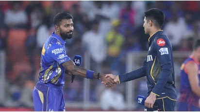 ജീവൻമരണ പോരാട്ടത്തിന് മുംബൈയും ഗുജറാത്തും; നിര്‍ണായക ടോസ് ജയിച്ച് ഹാർദിക്