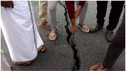 'പണിഞ്ഞത്' മേഘ തന്നെ; ദേശീയപാതയുടെ മേൽപ്പാലത്തിൽ വിള്ളൽ, എം സാന്‍റ്  ഉപയോഗിച്ച് അടയ്ക്കുന്നത് തടഞ്ഞ് നാട്ടുകാർ