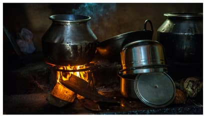 മഴക്കാലത്ത് അടുക്കളയിൽ ശ്രദ്ധിക്കേണ്ട 5 കാര്യങ്ങൾ