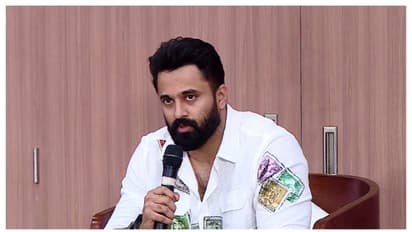 'തര്ക്കത്തിനിടെ വിപിന്റെ കൂളിംഗ് ഗ്ലാസ് വലിച്ചെറിഞ്ഞു'; വിപിനെ മര്ദിച്ചിട്ടില്ലെന്ന് ഉണ്ണി മുകുന്ദന്