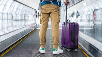 ചൈന വിസ നിയമത്തിൽ മാറ്റം: സൗദി,കുവൈത്ത്, ബഹ്‌റൈൻ, ഒമാൻ രാജ്യങ്ങളിലെ പൗരന്മാർക്ക് വിസയില്ലാതെ പ്രവേശിക്കാം     