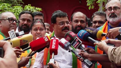 ജനം തള്ളിപ്പറയില്ലെന്ന് മോഹൻ ജോർജ്, വികസിത നിലമ്പൂർ ലക്ഷ്യമെന്ന് രാജീവ് ചന്ദ്രശേഖർ; ബിജെപി പത്രിക സമർപ്പിച്ചു