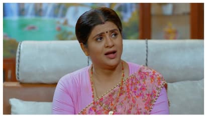 ശ്രീകാന്തിന്റെ വരവും കാത്ത് ചന്ദ്ര- ചെമ്പനീർ പൂവ് സീരിയൽ  റിവ്യൂ