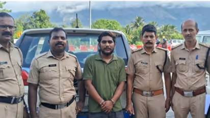 ടോൾ പ്ലാസയ്ക്ക് സമീപം സംയുക്ത വാഹന പരിശോധന; സ്വകാര്യ ബസിൽ യാത്ര ചെയ്ത 25കാരന്റെ കൈയിൽ നിന്ന് എംഡിഎംഎ പിടികൂടി