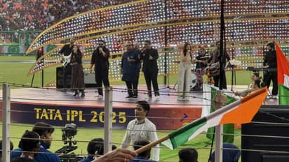 IPL 2025 Closing Ceremony: সশস্ত্রবাহিনীকে শ্রদ্ধা, আইপিএল ফাইনাল মাতিয়ে দিলেন শঙ্কর মহাদেবন