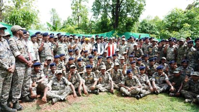 छत्तीसगढ़: 40 लाख का इनामी नक्सली मारा गया