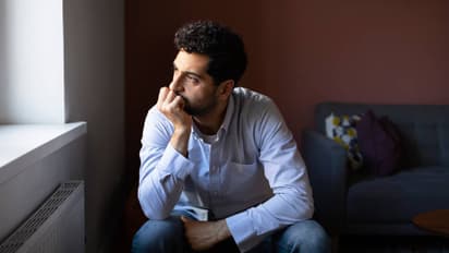 জীবন মানসিক চাপে জর্জরিত? মন থেকে এই চাপ ঝেড়ে দূর করার ৫টি সহজ টিপস অবশ্যই মেনে চলুন