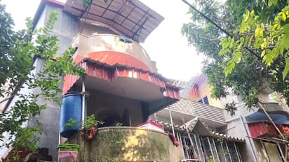 साइकल से चोरी करने वाले का महल, संगमरमर-झूमर, महंगे फर्नीचर और एक्सरसाइज मशीनें