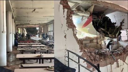 Ahmedabad Plane Crash: बेटी और मां की तलाश में एक युवक