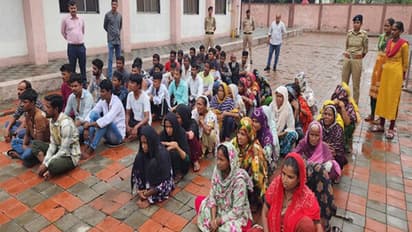 Gujarat police apprehend 200 illegal Bangladeshis (Photo/X@sanghaviharsh)