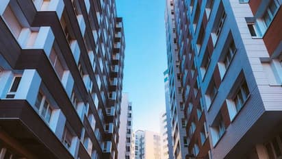 3BHK के नाम पर दिल का दौरा ! सिक्योरिटी डिपॉजिट सुनकर लोग बोले- EMI में घर ले लेते