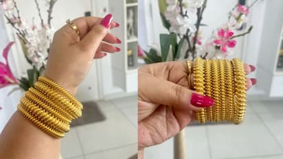 Best Bentex gold finish kangan for green glass bangles