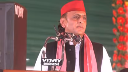 akhilesh yadav statement on tejas fighter jet crash dubai