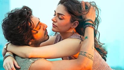 Saiyaara Actress Aneet Padda