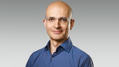 apple coo shabih khan muradabad to global tech leader