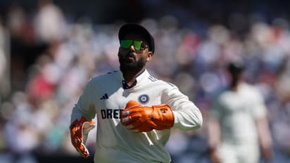 IND vs ENG: ऋषभ की चोट ने बढ़ाई चिंता, क्या आगे खेल पाएंगे पंत?