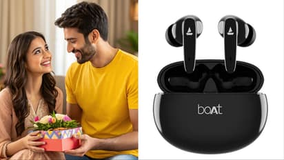 rakhi gifts for sister boat earbuds under 1000