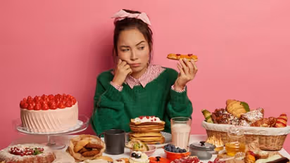 ತಿನ್ನೋ ಆಸೆ ಇದ್ದರೂ ತೂಕ ಇಳಿಸಬಹುದು! ನಿಮಗೆ ಬೇಕಾದ 7 ಹೆಲ್ತಿ ಸ್ನ್ಯಾಕ್